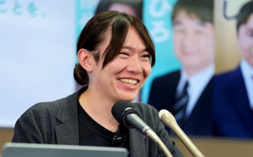 【悲報】斉藤鉄夫、惨敗で代表辞任会見してるのにちょっと嬉しそう・・・・
 | やっちまった速報(最新記事1)