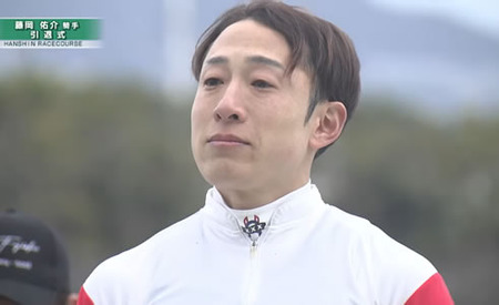 【オーシャンS】ファンダム弱すぎワロタw w w w w
 | やっちまった速報(最新記事1)