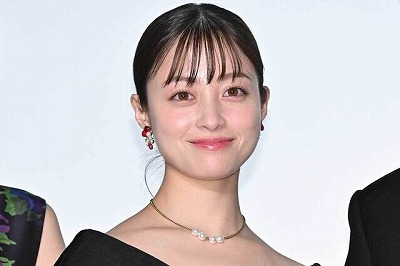グラドル(22)「前回のWBCでビール飲みながら…」視聴者「当時はまだ19歳では？」グラドル「え…」
 | やっちまった速報(最新記事4)