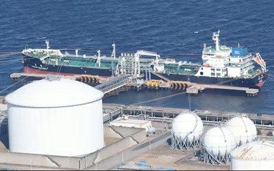 【天皇賞･春】スティンガーグラスが歩様の違和感で回避
 | やっちまった速報(最新記事1)