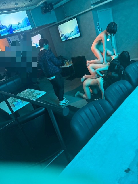 港区の経営者さん、女体タワーを作ってシャンパンをぶっかけている光景を暴露される | 港区の経営者さん、女体タワーを作ってシャンパンをぶっかけている光景を暴露される | 港区の経営者さん、女体タワーを作ってシャンパンをぶっかけている光景を暴露される | 港区の経営者さん、女体タワーを作ってシャンパンをぶっかけている光景を暴露される | やっちまった速報(画像03181737376120_4)
