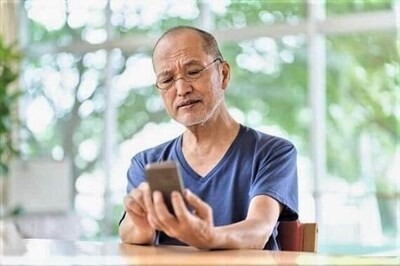 椅子に片ヒザたてたりあぐらかいてたりするのは育ち悪いよな | やっちまった速報(最新記事2)
