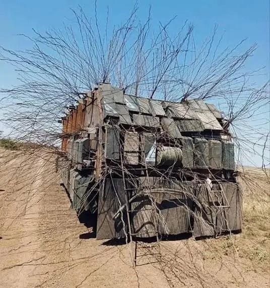 【恐怖】ロシアさん、ついに完璧な対ドローン装備の開発に成功する | 【恐怖】ロシアさん、ついに完璧な対ドローン装備の開発に成功する | 【恐怖】ロシアさん、ついに完璧な対ドローン装備の開発に成功する | やっちまった速報(画像13153942902828_3)