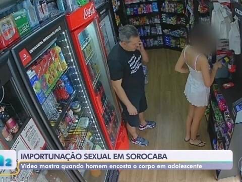 【動画】エッチすぎるメキシコの14歳少女、おじさんにしつこく痴漢されてしまう | 【動画】エッチすぎるメキシコの14歳少女、おじさんにしつこく痴漢されてしまう | やっちまった速報(画像08001212335091_2)