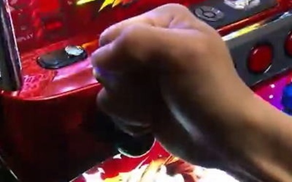 【画像】プリキュア公式さん、『18歳以上対象』のアプリを出してしまうｗｗｗｗ
 | やっちまった速報(ピックアップ5)