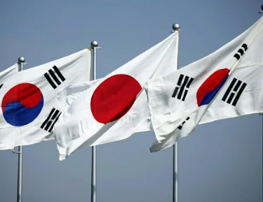 【画像】フランス警察「…？このトレーニングは勤務時間に入っているのか？」日本警察「…」 | やっちまった速報(最新記事3)