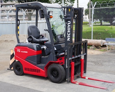 【動画】おじいちゃん、震える手でスケベコスプレイヤーを撮影してしまうｗｗｗｗｗ
 | やっちまった速報(最新記事11)