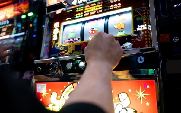 【画像】新人VTuberさん、規格外の爆乳ですべてのvtuberを過去にしてしまうｗｗｗｗ
 | やっちまった速報(最新記事16)