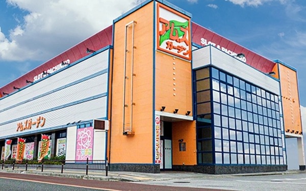 【悲報】トランプ「イランに核使おうと思ったら拒否されたぞ・・・」
 | やっちまった速報(最新記事2)