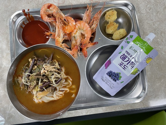 【画像】韓国「よーし、給食無償化するか！」→結果 | 【画像】韓国「よーし、給食無償化するか！」→結果 | 【画像】韓国「よーし、給食無償化するか！」→結果 | 【画像】韓国「よーし、給食無償化するか！」→結果 | 【画像】韓国「よーし、給食無償化するか！」→結果 | やっちまった速報(画像25052508471492_5)