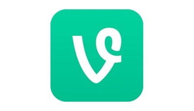 VIPPER「重音テトってキャラ作るぞ！w年齢は>>345で！w」　馬鹿「……！」
 | やっちまった速報(ピックアップ4)