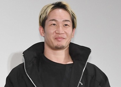 【動画】朝倉未来「俺の顔面に一発でも入れられたら100万やるよw」クロちゃん「はい」 | やっちまった速報(画像07134900708210_1) 【動画】朝倉未来「俺の顔面に一発でも入れられたら100万やるよw」クロちゃん「はい」 | やっちまった速報(画像07134900708210_1)