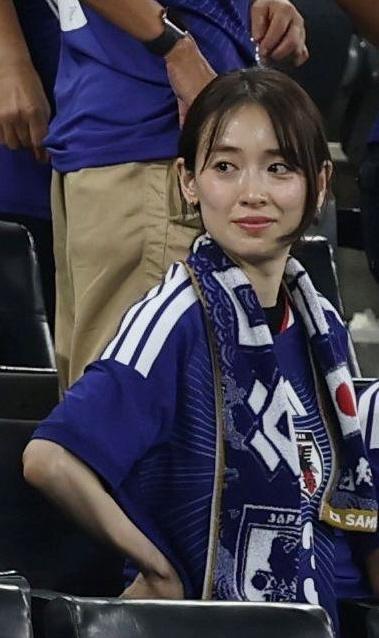 【画像】「胸が大きすぎるのが悩みだった」 …日本代表・谷口彰悟の妻、泉里香さんｗ | 【画像】「胸が大きすぎるのが悩みだった」 …日本代表・谷口彰悟の妻、泉里香さんｗ | 【画像】「胸が大きすぎるのが悩みだった」 …日本代表・谷口彰悟の妻、泉里香さんｗ | 【画像】「胸が大きすぎるのが悩みだった」 …日本代表・谷口彰悟の妻、泉里香さんｗ | 【画像】「胸が大きすぎるのが悩みだった」 …日本代表・谷口彰悟の妻、泉里香さんｗ | やっちまった速報(画像23001848167007_5)