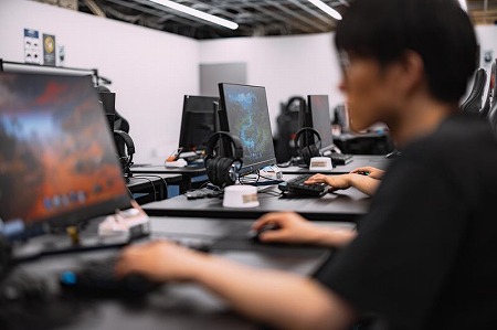 大坂万博ってネガキャンされまくってたけどあれ結局なんだったのｗｗｗ
 | やっちまった速報(最新記事1)