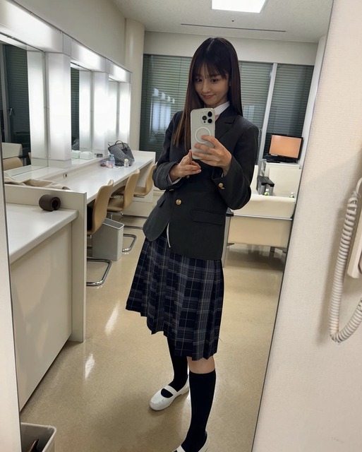 【画像】小倉優子(43)「学生服着てみたよ💕」ﾊﾟｼｬｯ | 【画像】小倉優子(43)「学生服着てみたよ💕」ﾊﾟｼｬｯ | 【画像】小倉優子(43)「学生服着てみたよ💕」ﾊﾟｼｬｯ | やっちまった速報(24064506442922_3)