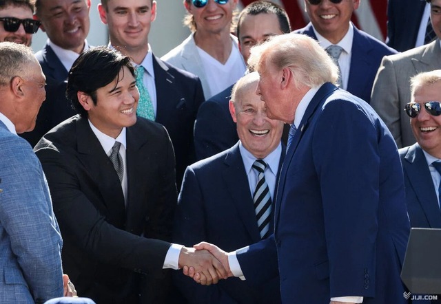 【悲報】大谷、トランプと2ショットという頭のおかしなことをして世界中で大炎上。 | 【悲報】大谷、トランプと2ショットという頭のおかしなことをして世界中で大炎上。 | 【悲報】大谷、トランプと2ショットという頭のおかしなことをして世界中で大炎上。 | 【悲報】大谷、トランプと2ショットという頭のおかしなことをして世界中で大炎上。 | 【悲報】大谷、トランプと2ショットという頭のおかしなことをして世界中で大炎上。 | 【悲報】大谷、トランプと2ショットという頭のおかしなことをして世界中で大炎上。 | 【悲報】大谷、トランプと2ショットという頭のおかしなことをして世界中で大炎上。 | やっちまった速報(26173511382801_7)