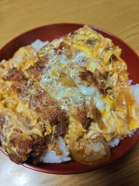 【画像】このカツ丼の違和感に気づいた奴、センスあるぞｗｗｗｗ | 【画像】このカツ丼の違和感に気づいた奴、センスあるぞｗｗｗｗ | 【画像】このカツ丼の違和感に気づいた奴、センスあるぞｗｗｗｗ | やっちまった速報(03025620964105_3)